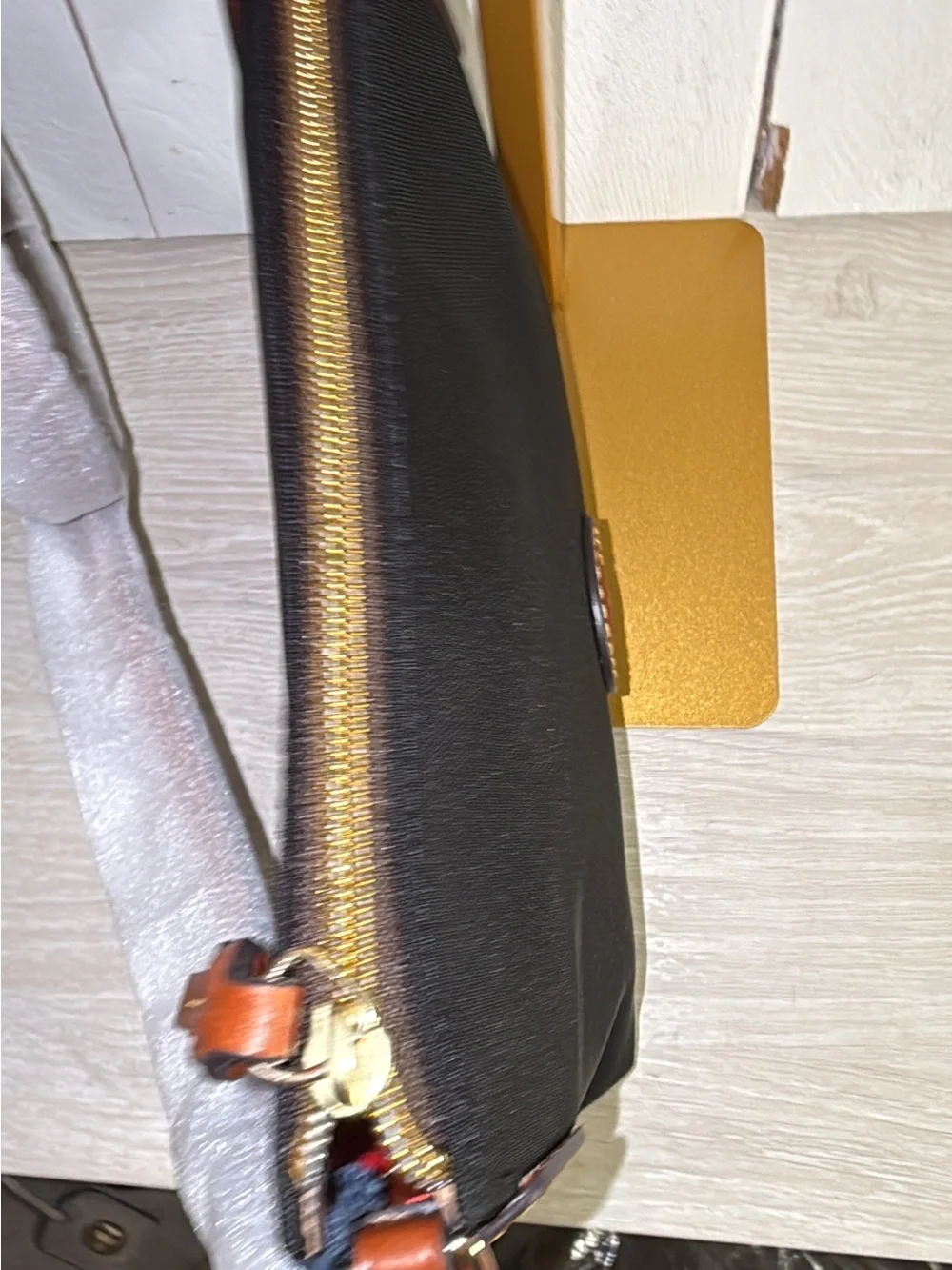 Dooney & Bourke Black Nylon zippered bag NWT